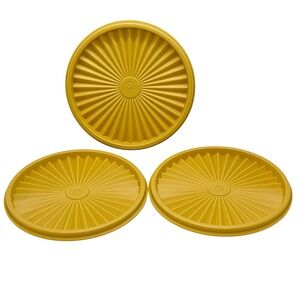 Lot/3 VTG Tupperware Replacement Lids #808-25, 26 & 30 Round Harvest Gold 6 5/8"
